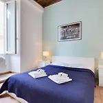 Domus Florea * רומא